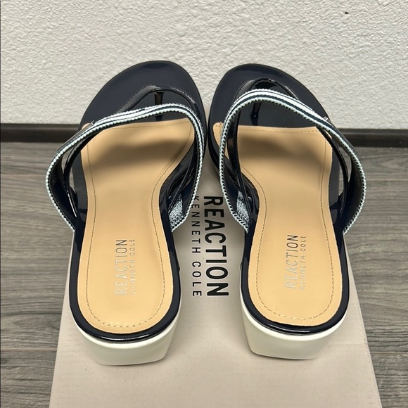 Kenneth Cole Reaction Women's Pepea Cross Jewel Wedge Sandals - Picture 4 of 6